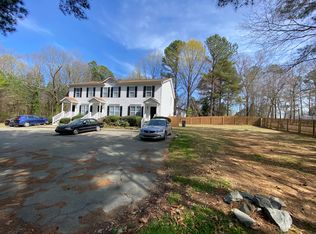 505 Avent Ferry Rd, Holly Springs, NC 27540
