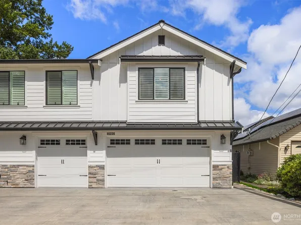 16226 E Shore Drive #B, Lynnwood, WA 98087
