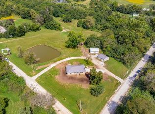20219 S Johnson Rd, Pleasant Hill, MO 64080