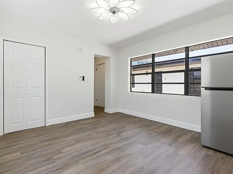 113 145th Ave E #5 — Photo 7