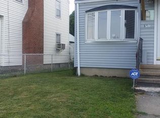 384 Thorme St, Bridgeport, CT 06606