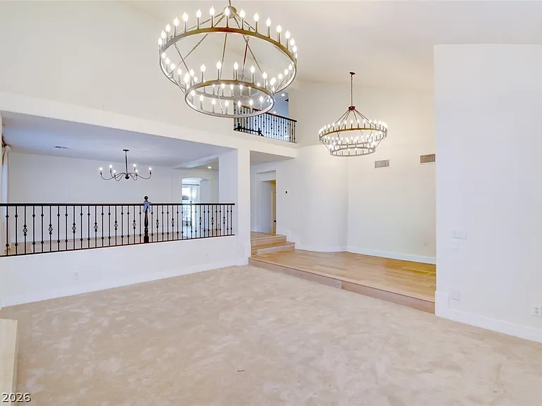 7686 Gossamer Wind St — Photo 6