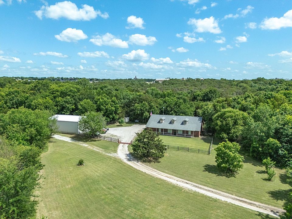 1st image of 205 Private Road 2194
