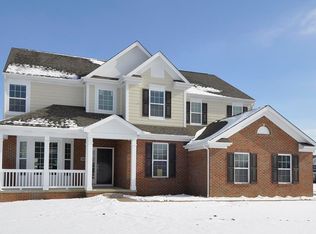 1140 Amaranthus Dr, Powell, OH 43065