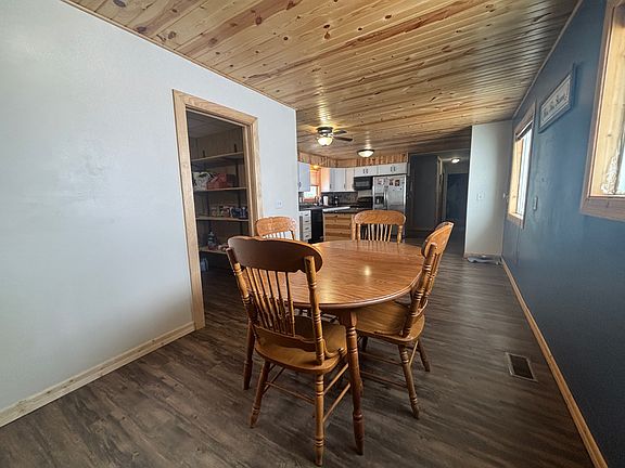 5th image of 43188 135th St