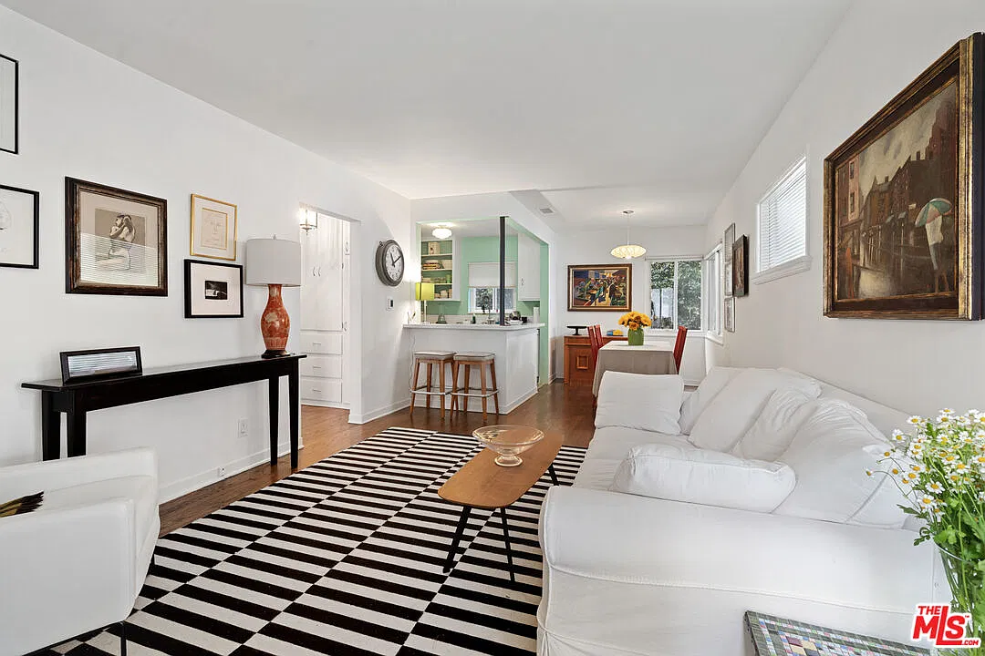 1 bed, 1.0 bath, 666 sqft, $3,350 — Photo 1