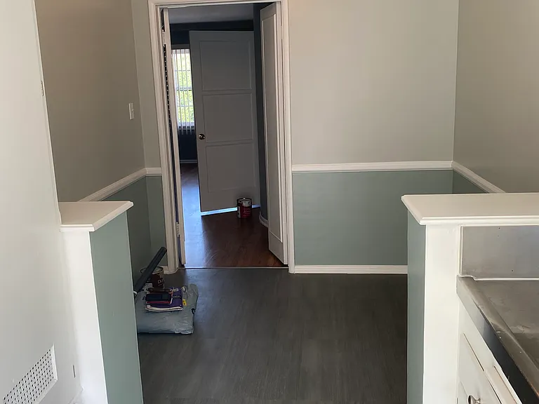 4424 Clinton St #2 — Photo 9