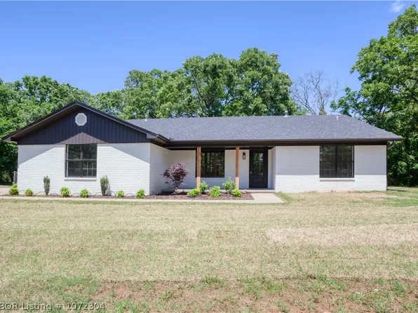 2915 Bear Hollow Rd, Fort Smith, AR 72916