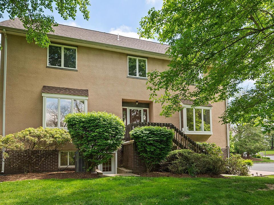 7 Hanover Ct, Princeton, NJ 08540 | Zillow