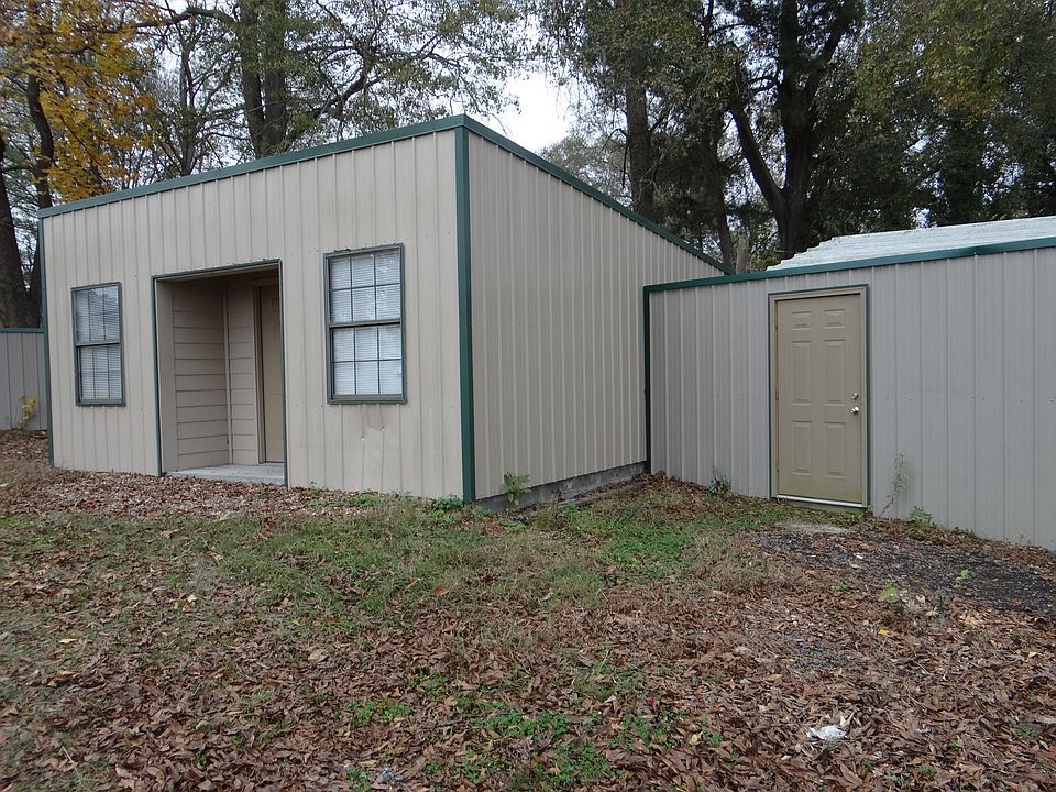 1st image of 1005 E Page Ave