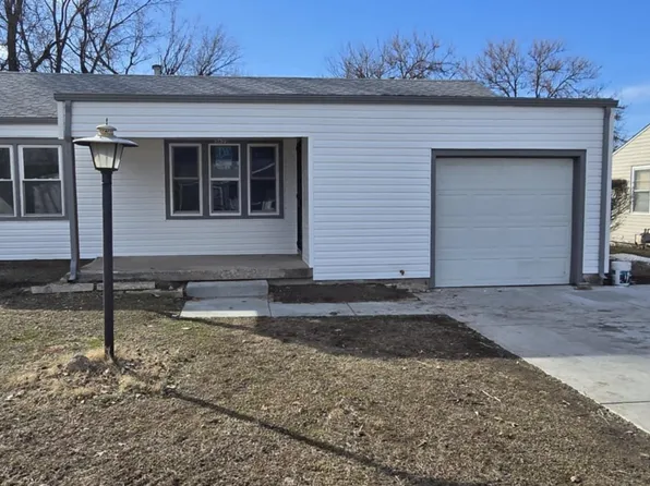 2623 N Chautauqua Ave, Wichita, KS 67219