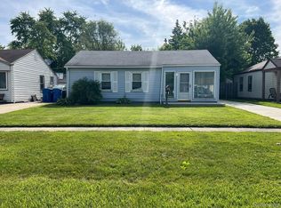 25656 Rosenbusch Blvd, Warren, MI 48089