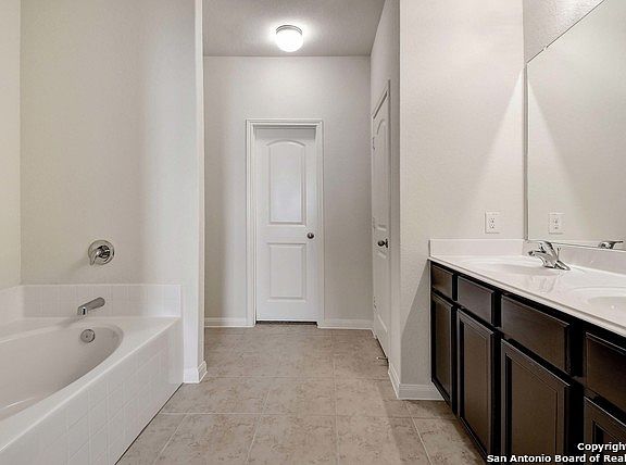 5th image of 6316 Juniper Way