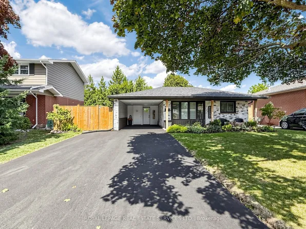 83 Delmar Dr, Hamilton, ON L9C 1J5