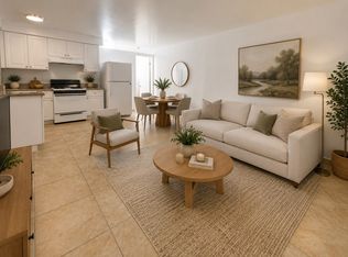 6859 Laurel Canyon Blvd #201A, North Hollywood, CA 91605