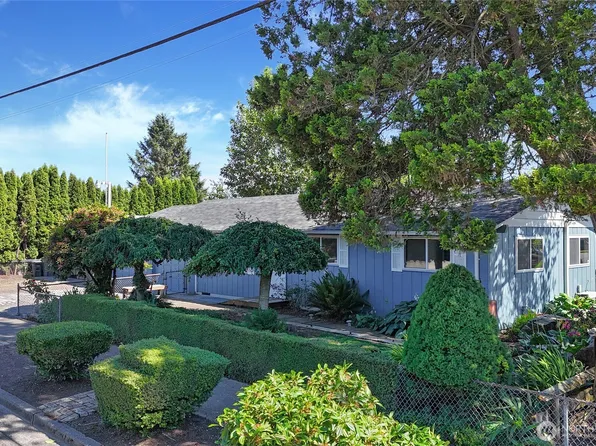 1512 5th Avenue SW, Puyallup, WA 98371