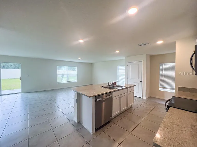 12181 Downy Birch Dr — Photo 18