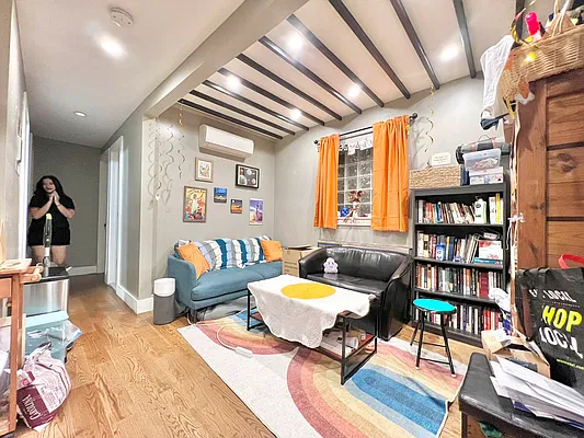 Rented by Doorway NYC, LLC | media 13