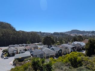 202 Oak Park Dr, San Francisco, CA 94131