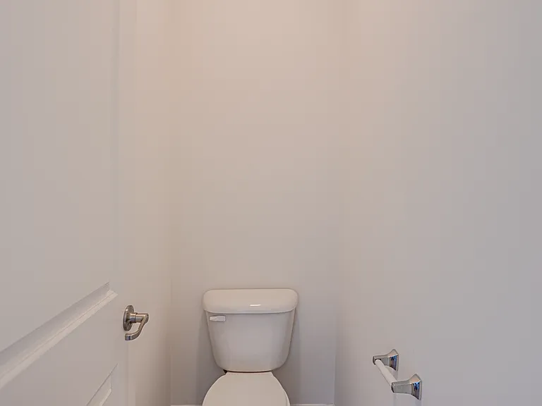 2939 Showplace Dr — Photo 22