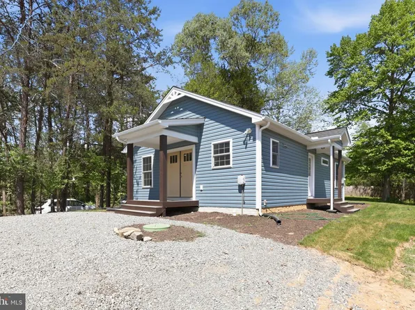 57 Morton Rd, Fredericksburg, VA 22405