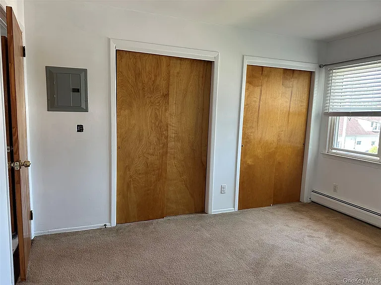 Travis Ave — Photo 11