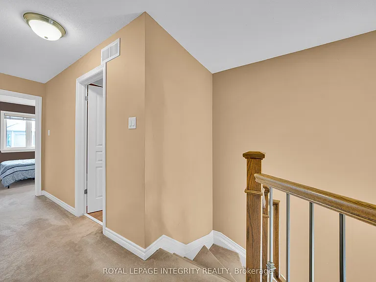 175 Hornchurch Ln — Photo 17