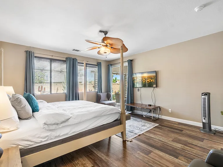 32154 Renoir Rd — Photo 14