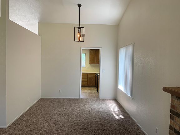 3rd image of 9353 Emerald Vista Dr