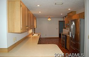 3rd image of 2534 Edgewater Ave