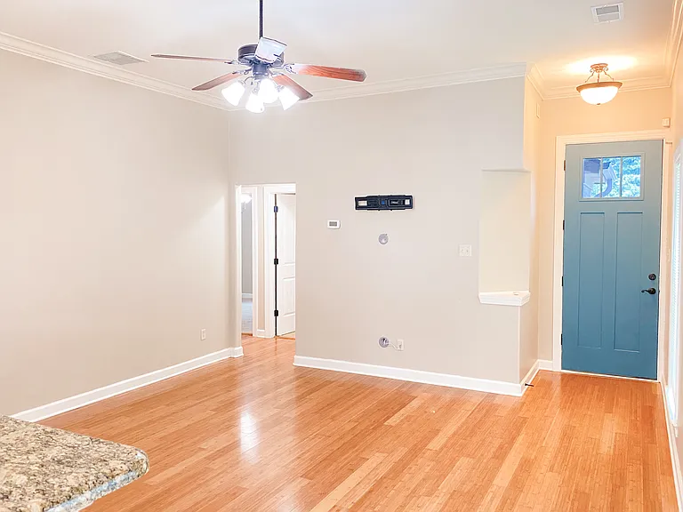 975 Crayton Ridge Dr — Photo 15