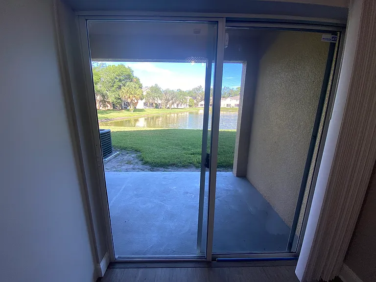 419 Wilton Cir #419 — Photo 11