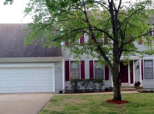11405 W 106th St, Overland Park, KS 66214