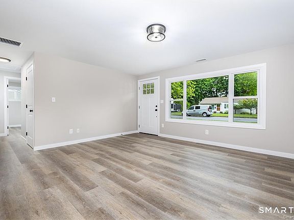 5th image of 17 Audette Drive