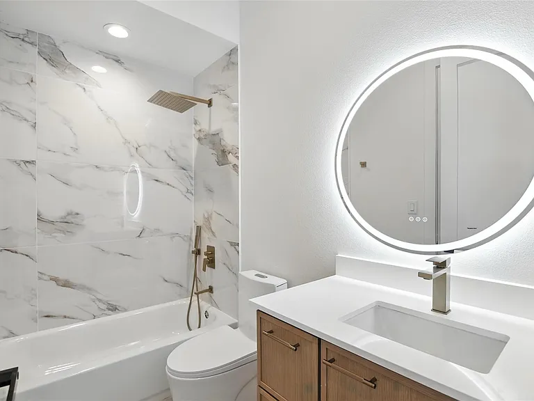 1425 N Garrett Ave #108 — Photo 15