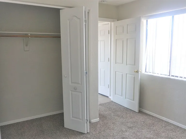 4410 Buena Loma Way #D — Photo 24