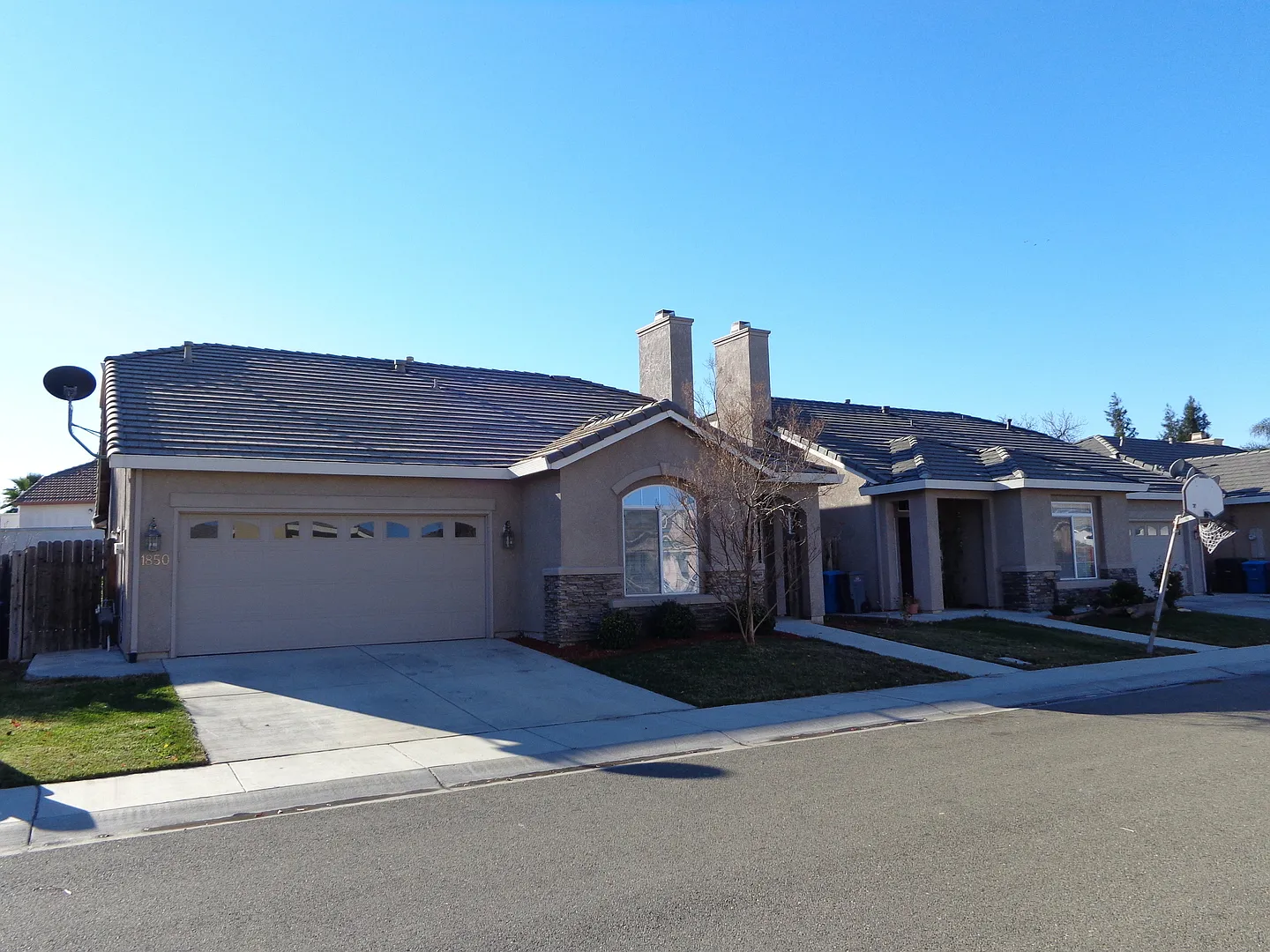 1850 Waltrip Ct photo 1