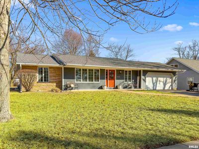1506 Kern Rd, Washington, IL, 61571