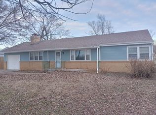 1713 S James Downey Rd, Independence, MO 64057