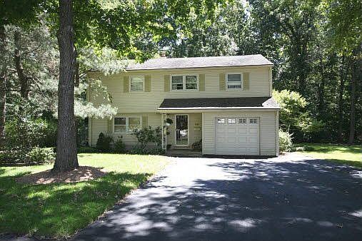1st image of 80 Distler Ave