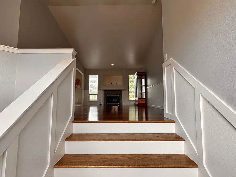 11220 SE 264th St — Photo 2