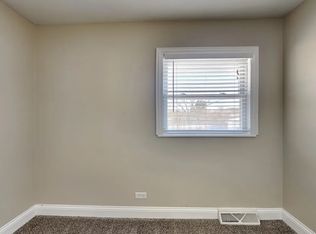 117 N Cedar Ln #1, Glenwood, IL 60425