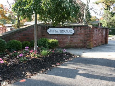 160 Fairfield Woods Rd APT 67, Fairfield, CT, 06825