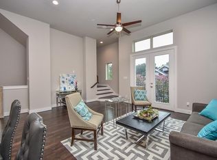 1211 Wrightwood St, Houston, TX 77009