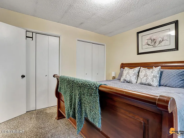 4521 Arctic Blvd #B — Photo 15