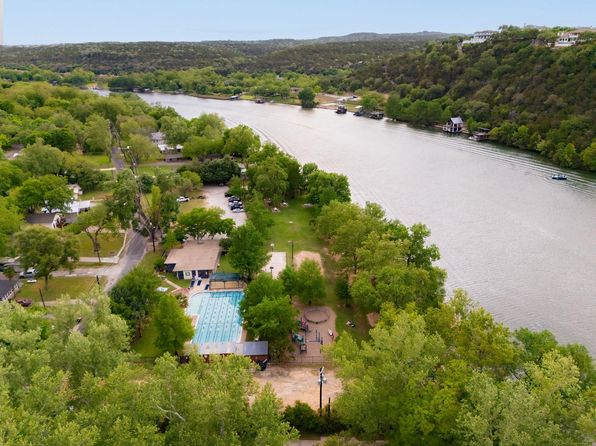 2702 De Soto Dr, Austin, TX 78733