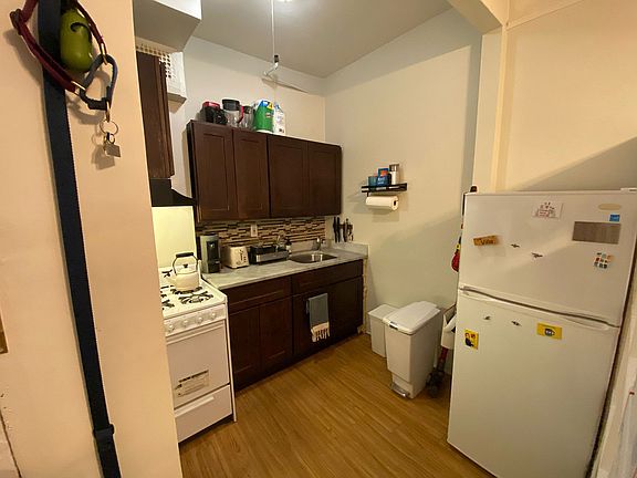 3rd image of 621 W 138th St #4B