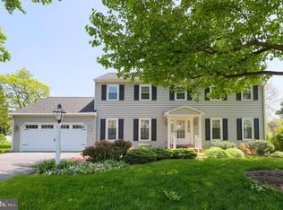 1818 N Eden Rd, Lancaster, PA 17601