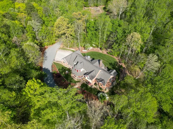 1280 River Bluff Trl, Tobaccoville, NC 27050