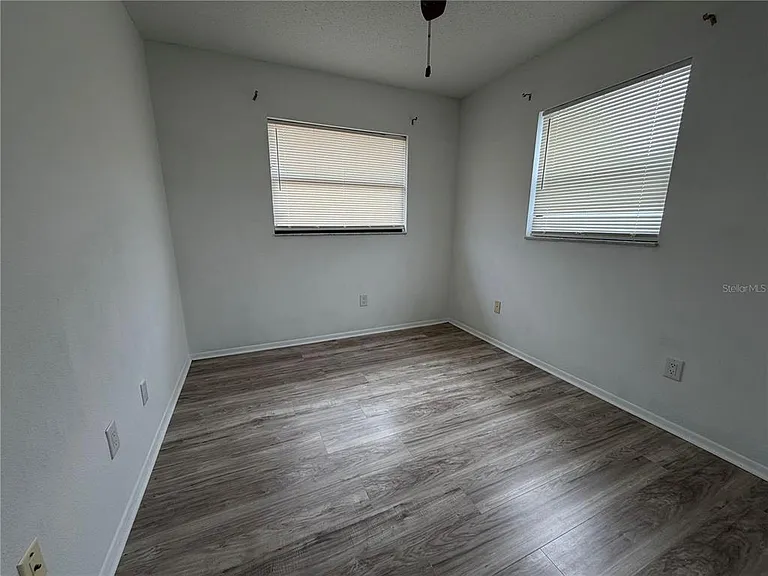 1767 Valencia Ave — Photo 18